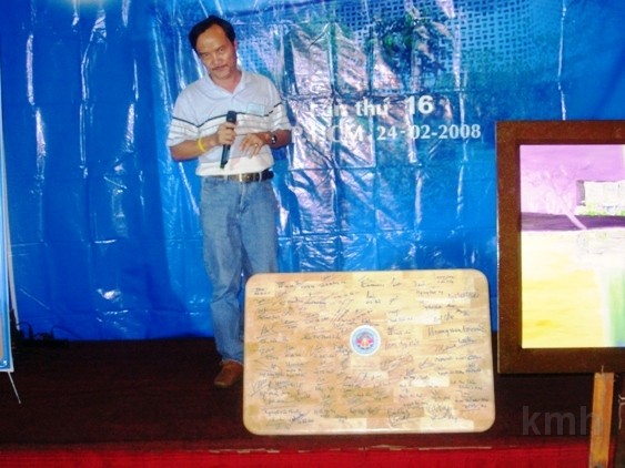 Anh Thuan 4.JPG - Võ Trịnh Thuận K4(Vũng Tàu) phát biểu ý kiến